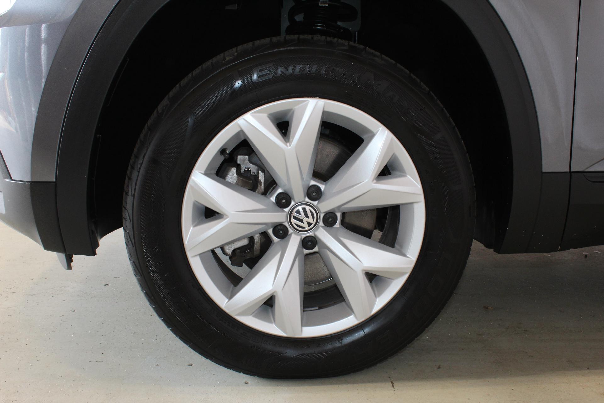 2018 Volkswagen Atlas Vehicle Photo in NORTHAMPTON, MA 01060-1120