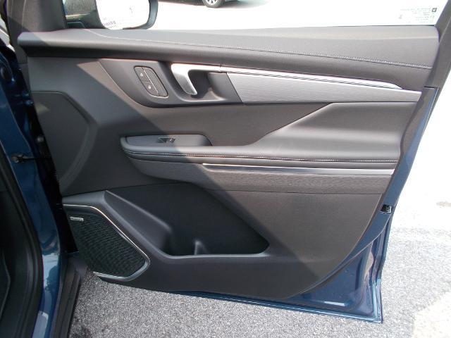 2026 Buick Enclave Vehicle Photo in LOWELL, MA 01852-4336