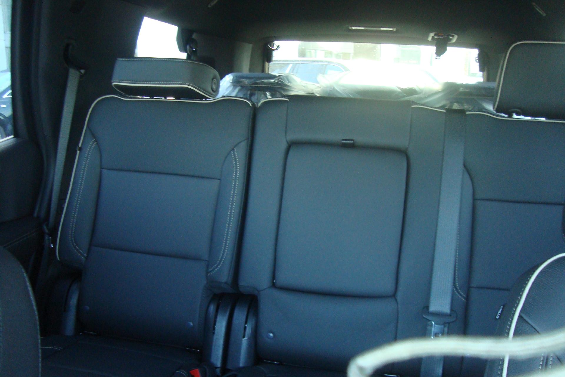 2026 GMC Yukon Vehicle Photo in PORTSMOUTH, NH 03801-4196