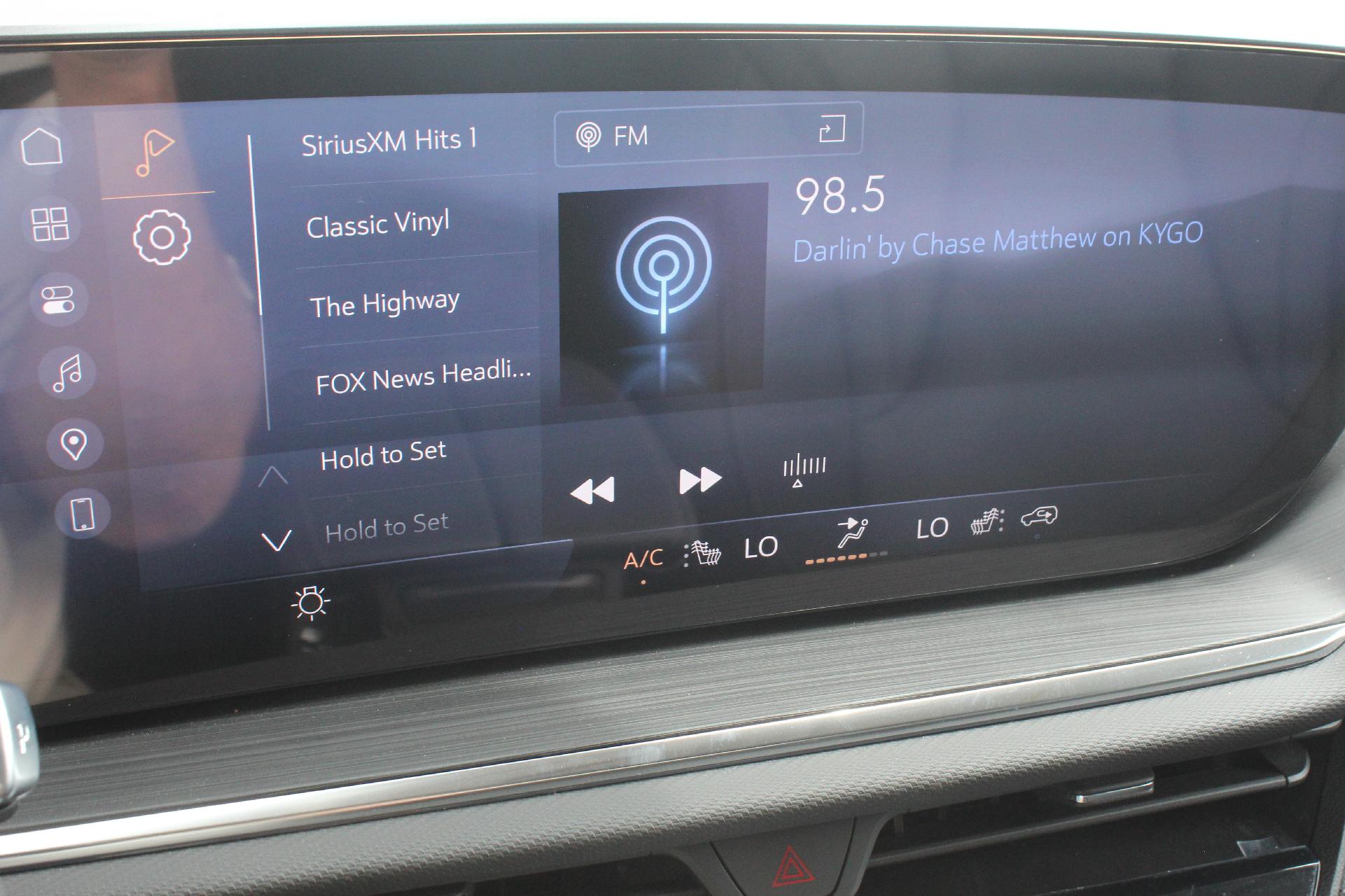 2025 Buick Envision Vehicle Photo in AURORA, CO 80012-4011