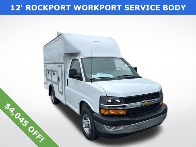 2025 Chevrolet Express Cutaway 3500 Vehicle Photo in MECHANICSBURG, PA 17050-5233