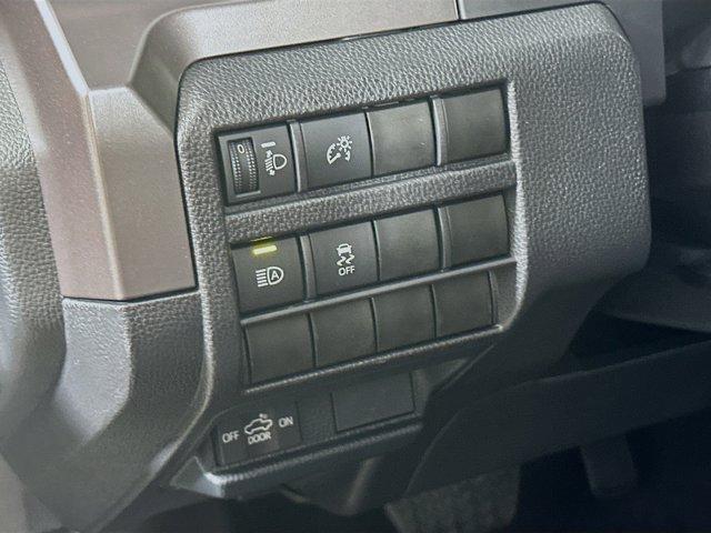 2025 Toyota Tacoma 4WD Vehicle Photo in Flemington, NJ 08822