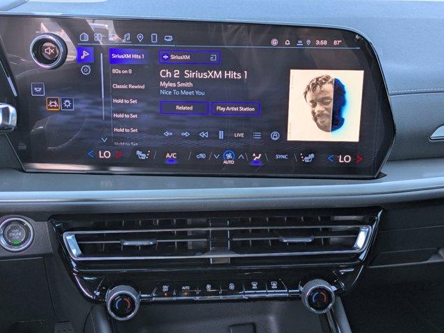 2025 Chevrolet Traverse Vehicle Photo in BRUNSWICK, GA 31525-1881