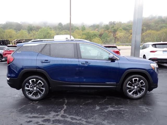 2022 GMC Terrain Vehicle Photo in ZELIENOPLE, PA 16063-2910