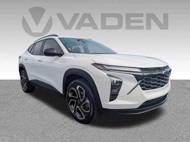 2025 Chevrolet Trax Vehicle Photo in BRUNSWICK, GA 31525-1881