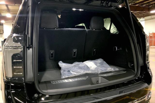 2025 Chevrolet Tahoe Vehicle Photo in KANSAS CITY, MO 64114-4502