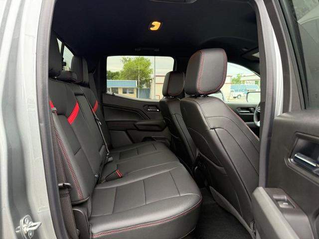 2025 Chevrolet Colorado Vehicle Photo in COLUMBIA, MO 65203-3903