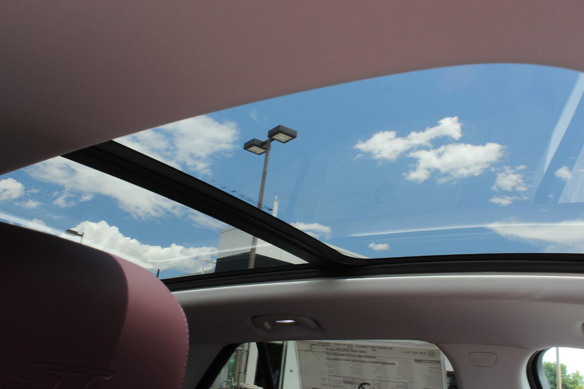 2025 Buick Envision Vehicle Photo in AURORA, CO 80012-4011