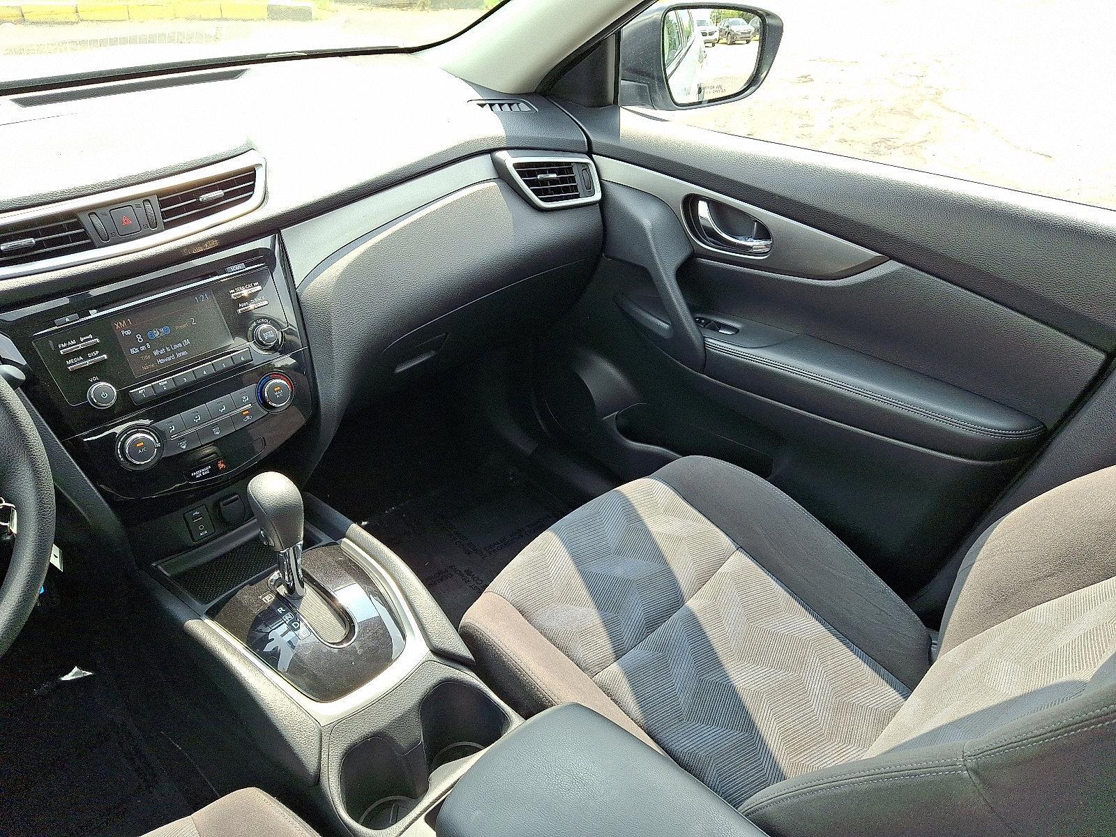 2016 Nissan Rogue Vehicle Photo in Harrisburg, PA 17111