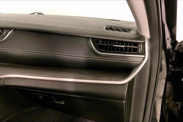 2022 Jeep Grand Cherokee L Vehicle Photo in INDEPENDENCE, MO 64055-1314