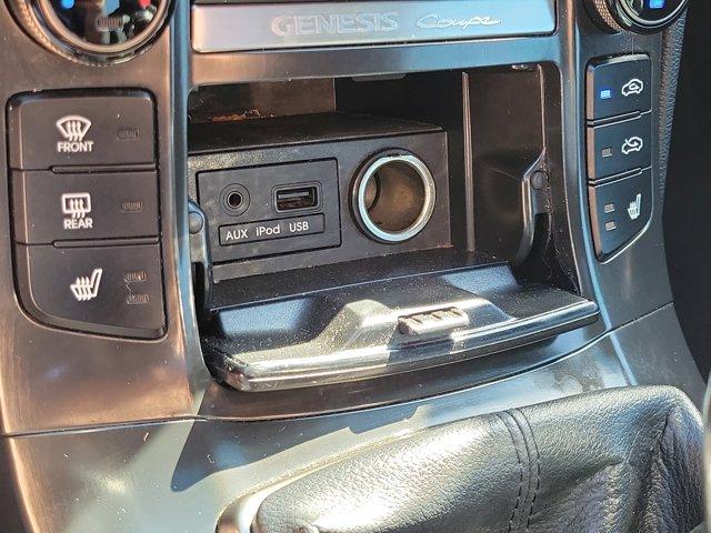 2013 Hyundai GENESIS Coupe Vehicle Photo in BRIDGMAN, MI 49106-9548