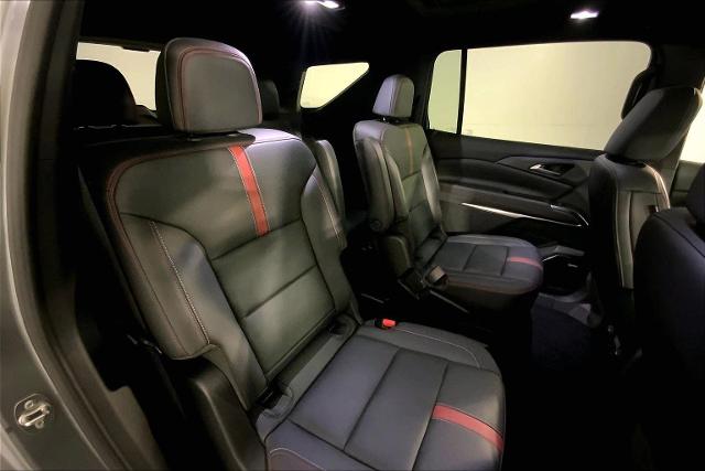 2024 Chevrolet Traverse Vehicle Photo in KANSAS CITY, MO 64114-4502