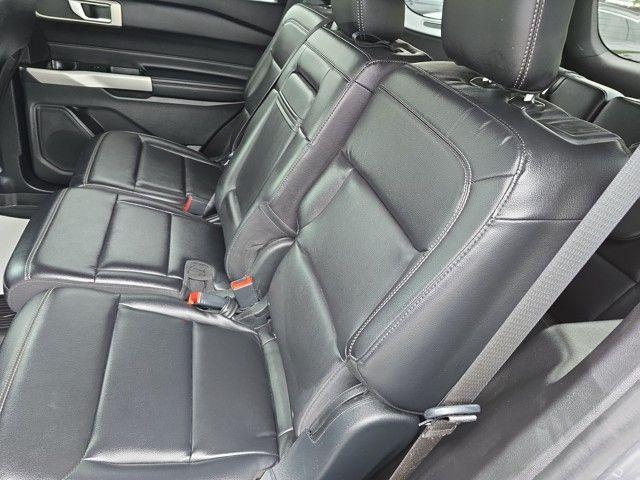 2021 Ford Explorer Vehicle Photo in Pleasant Hills, PA 15236