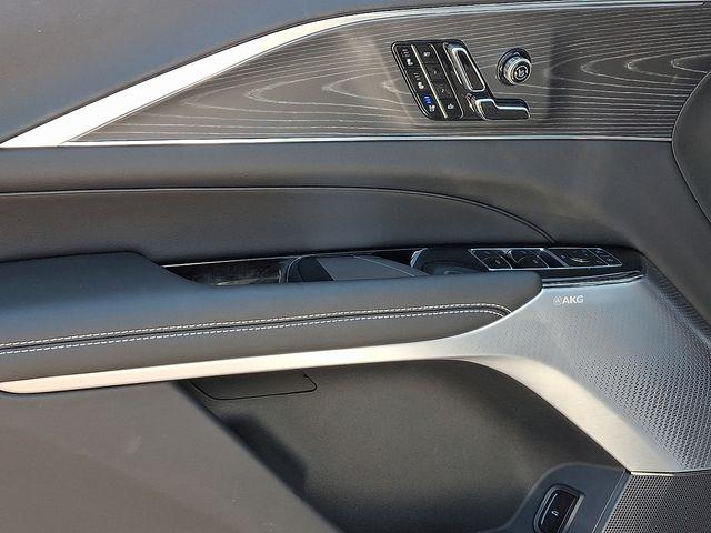 2024 Cadillac LYRIQ Vehicle Photo in DANBURY, CT 06810-5034