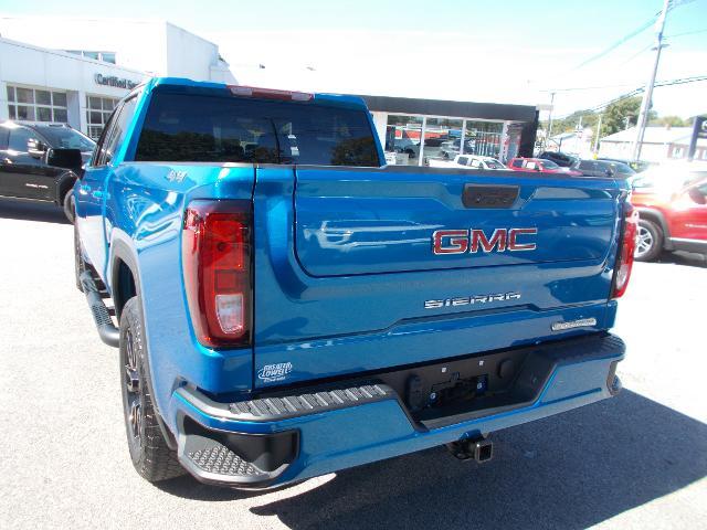 2022 GMC Sierra 1500 Vehicle Photo in LOWELL, MA 01852-4336