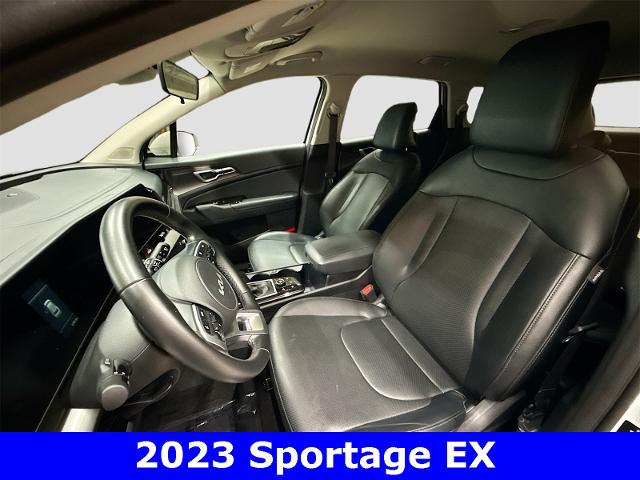 2023 Kia Sportage Vehicle Photo in EVERETT, WA 98203-5662