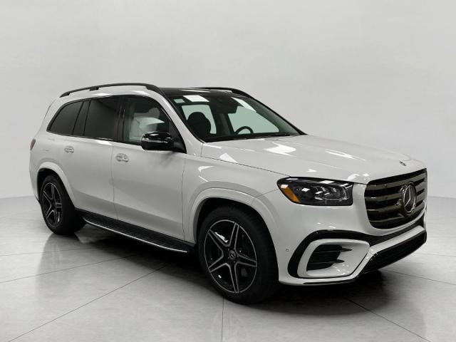 2026 Mercedes-Benz GLS Vehicle Photo in Appleton, WI 54913