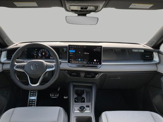 2025 Volkswagen Tiguan Vehicle Photo in Oshkosh, WI 54904