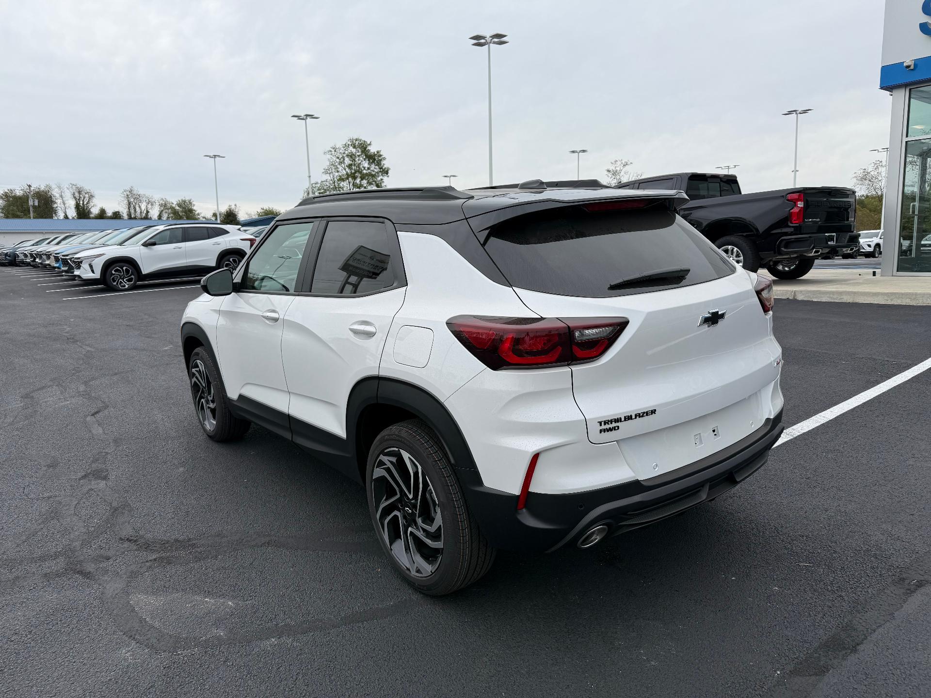 2026 Chevrolet Trailblazer photo 3 of 10
