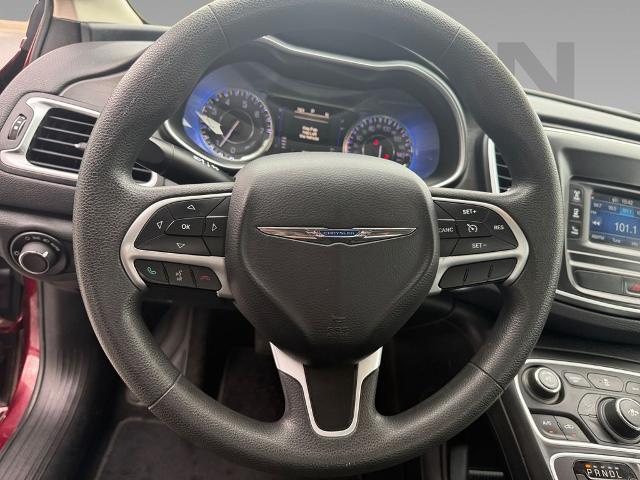 2015 Chrysler 200 Vehicle Photo in Statesboro, GA 30458