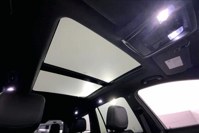 2024 Cadillac XT6 Vehicle Photo in INDEPENDENCE, MO 64055-1377
