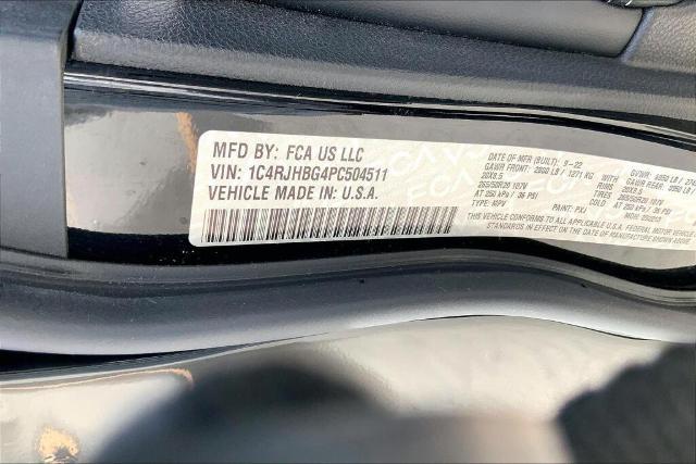2023 Jeep Grand Cherokee Vehicle Photo in Kansas City, MO 64114