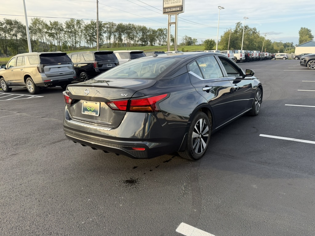 2022 Nissan Altima photo 6 of 33