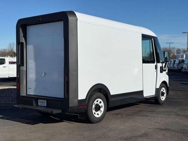 2025 Chevrolet BrightDrop 400 Vehicle Photo in COLUMBIA, MO 65203-3903