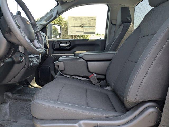 2025 Chevrolet Silverado 2500 HD Vehicle Photo in BRUNSWICK, GA 31525-1881