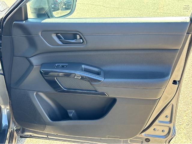 2024 Nissan Pathfinder Vehicle Photo in BEAUFORT, SC 29906-4218