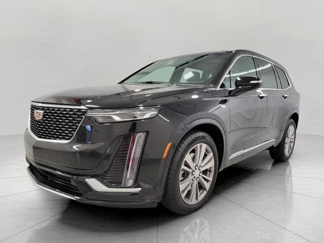 2025 Cadillac XT6 Vehicle Photo in NEENAH, WI 54956-2243