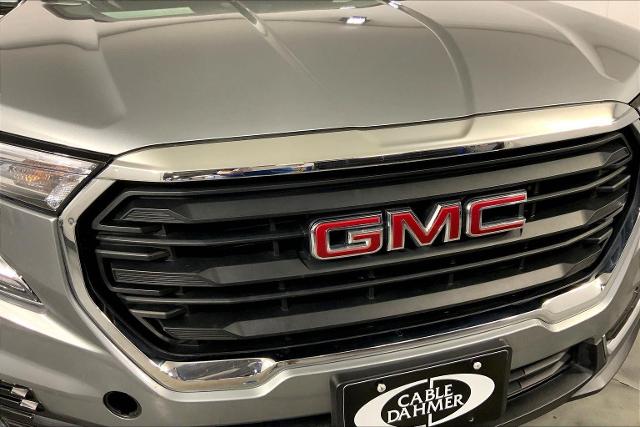 2024 GMC Terrain Vehicle Photo in KANSAS CITY, MO 64114-4545
