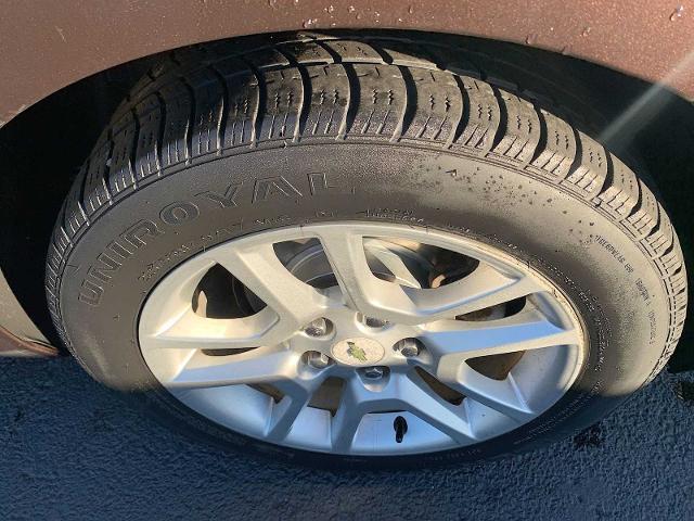 2015 Chevrolet Malibu Vehicle Photo in MOON TOWNSHIP, PA 15108-2571