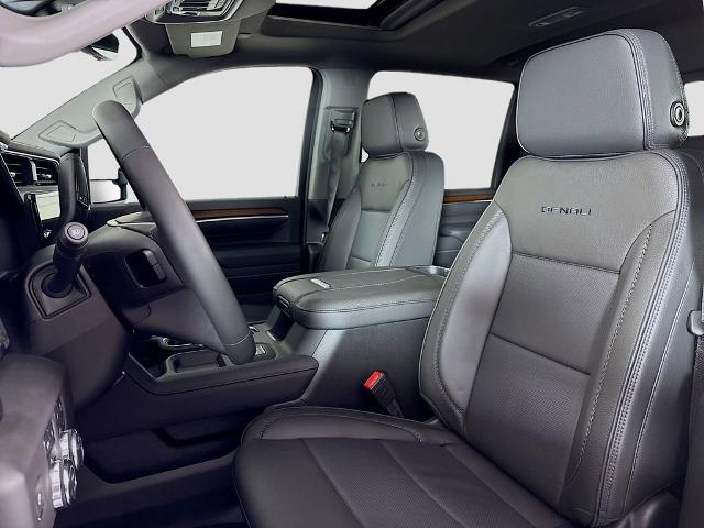 2025 GMC Sierra 3500 HD Vehicle Photo in PUYALLUP, WA 98371-4149