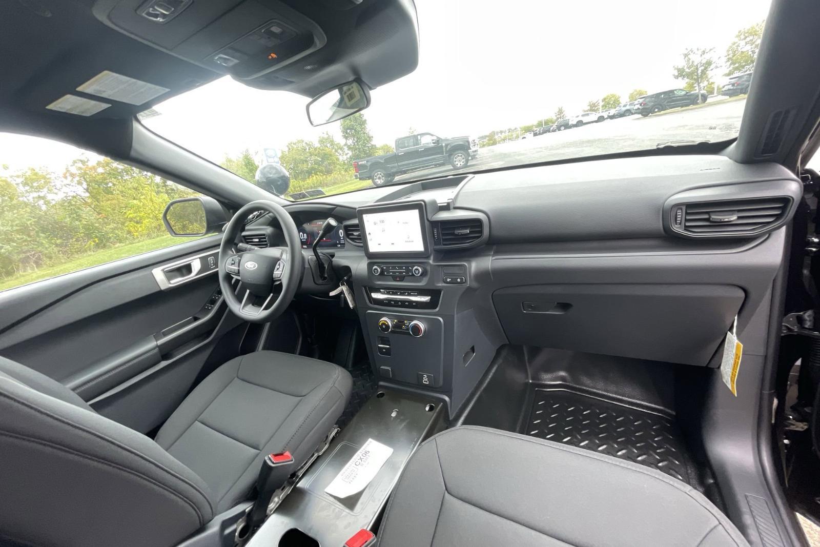 2025 Ford Police Interceptor Utility Vehicle Photo in Belle Vernon, PA 15012