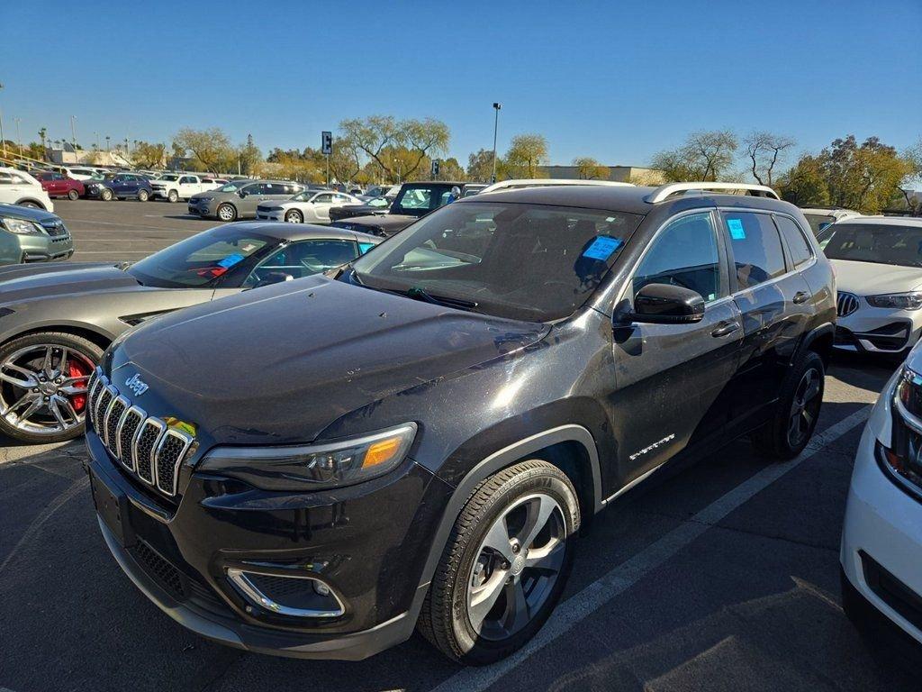 2019 Jeep Cherokee Vehicle Photo in Cedar Rapids, IA 52402