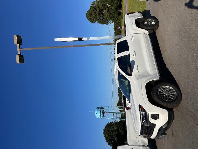 Summit White 2025 Chevrolet Colorado Pickup Truck 4X2 8-Speed Automatic