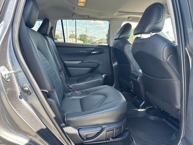 2021 Toyota Highlander Vehicle Photo in Jonesboro, AR 72404