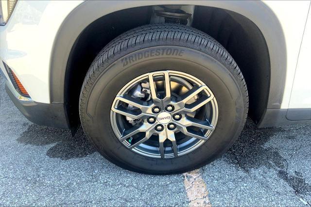 2025 GMC Acadia Vehicle Photo in KANSAS CITY, MO 64114-4545