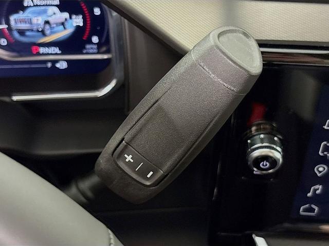 2025 GMC Sierra 3500 HD Vehicle Photo in PUYALLUP, WA 98371-4149