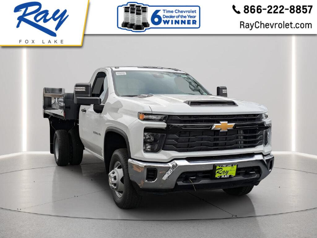 Summit White 2026 Chevrolet Silverado 3500HD Chassis Pickup Truck Four-Wheel Drive Automatic