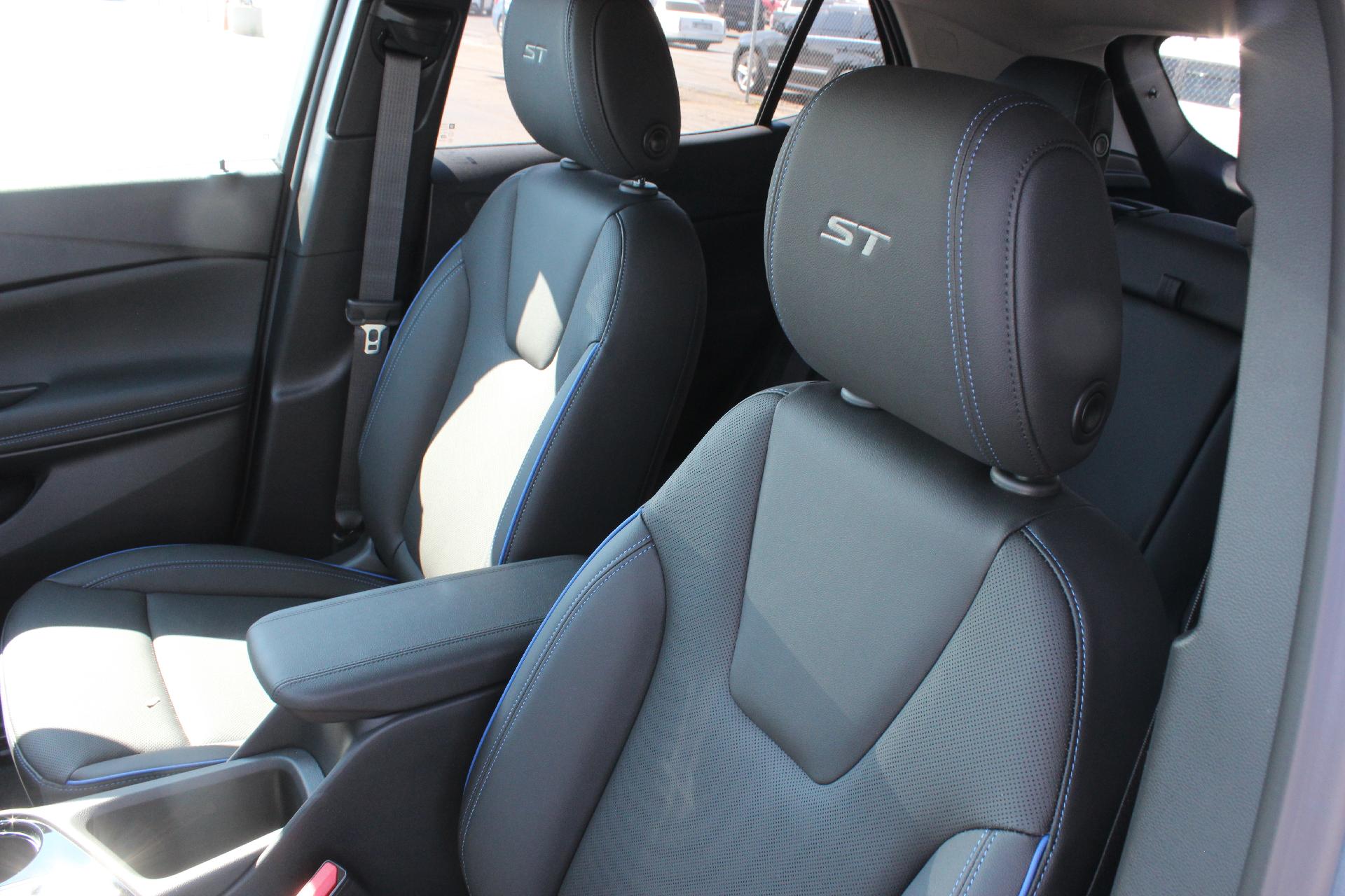 2026 Buick Encore GX Vehicle Photo in AURORA, CO 80012-4011