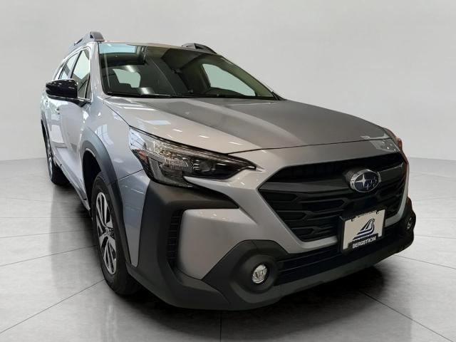 2025 Subaru Outback Vehicle Photo in Neenah, WI 54956