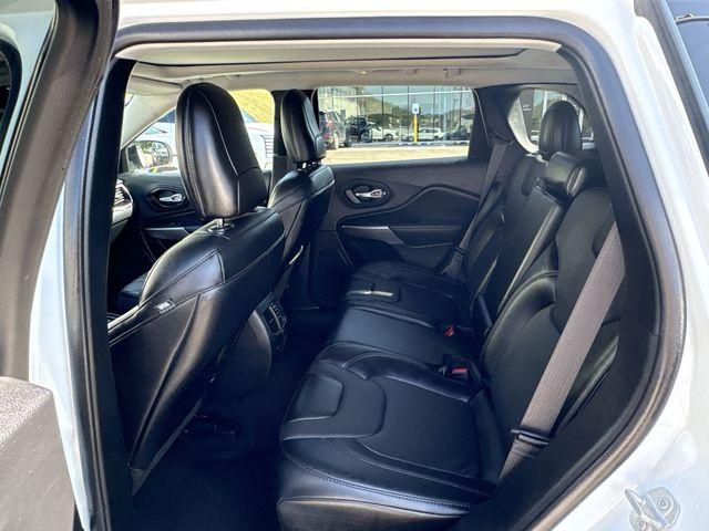 2022 Jeep Cherokee Vehicle Photo in Pleasant Hills, PA 15236