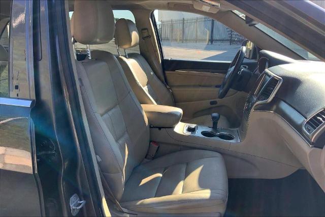 2014 Jeep Grand Cherokee Vehicle Photo in Kansas City, MO 64114