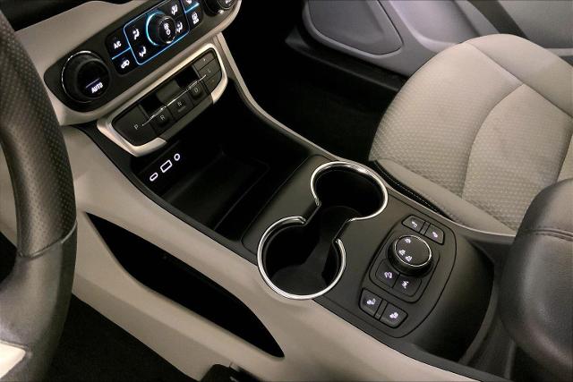 2023 GMC Terrain Vehicle Photo in INDEPENDENCE, MO 64055-1314