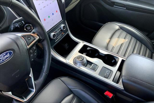 2024 Ford Edge Vehicle Photo in TOPEKA, KS 66609-0000