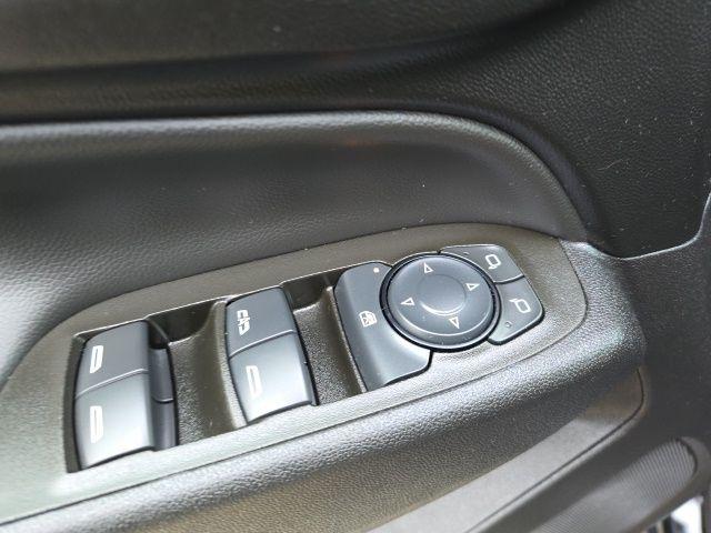 2024 Chevrolet Equinox Vehicle Photo in Pleasant Hills, PA 15236