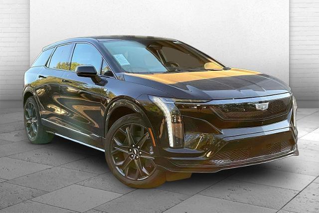 2027 Cadillac OPTIQ Vehicle Photo in KANSAS CITY, MO 64114-4545