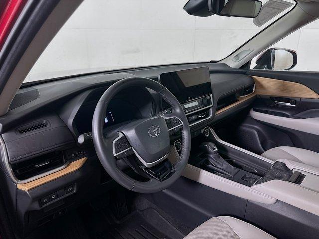 2024 Toyota Grand Highlander Vehicle Photo in Flemington, NJ 08822